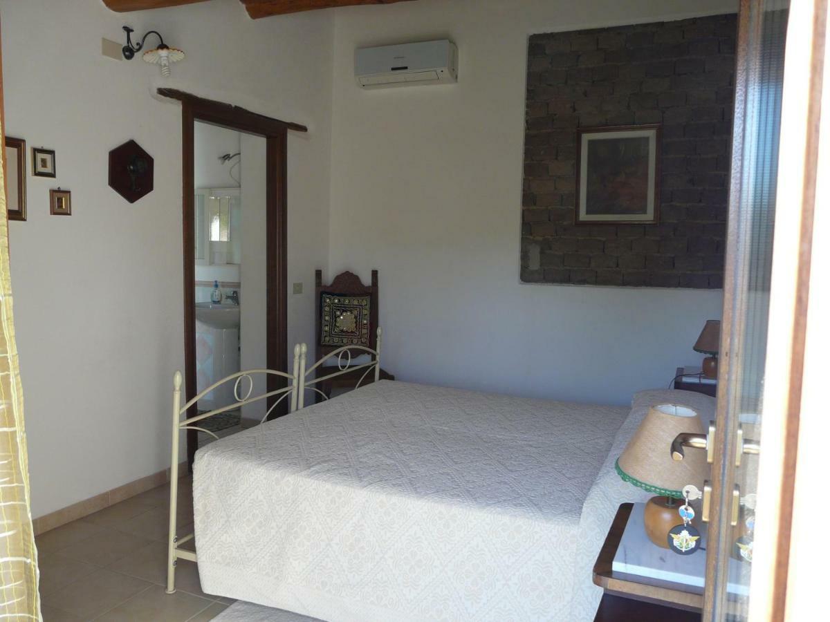 B&B Nurachi Buitenkant foto